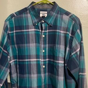 Used Old Navy button down casual/dress shirt